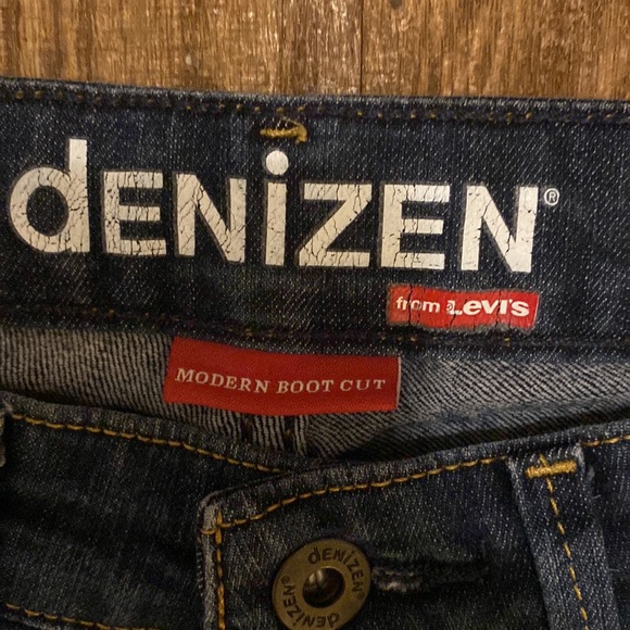 Denizen by Levi’s jeans sz 6 Modern Boot Cut - Picture 2 of 5
